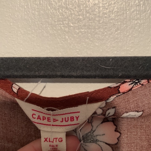 Cape Juby Red Floral Long Sleeve V-Neck Romper With Pockets - Picture 3 of 6